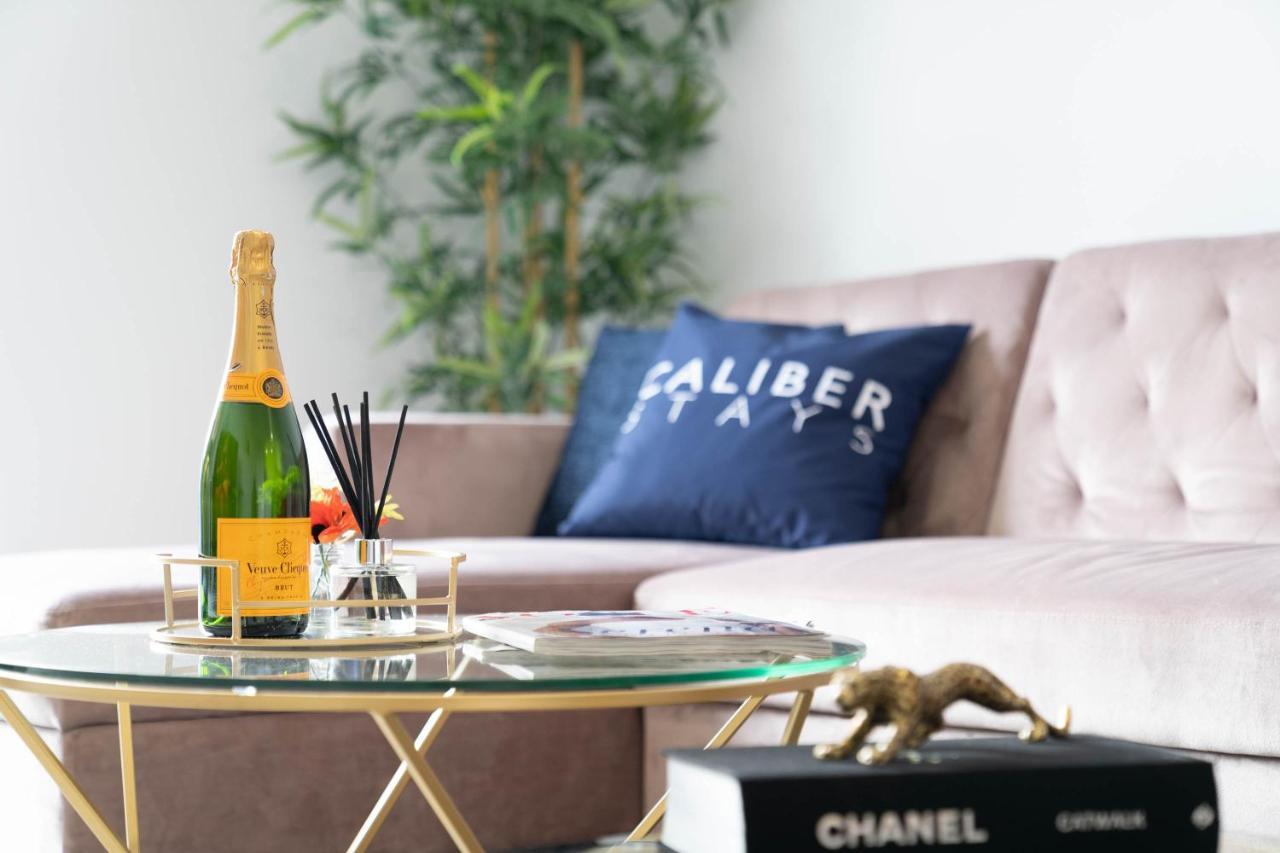 Caliber Stays Apartments & Homes - The Aphrodite Suite- 2 Bedroom Apartment - City Centre - Free Netflix & Rooftop Skyline Views Birmingham Eksteriør bilde