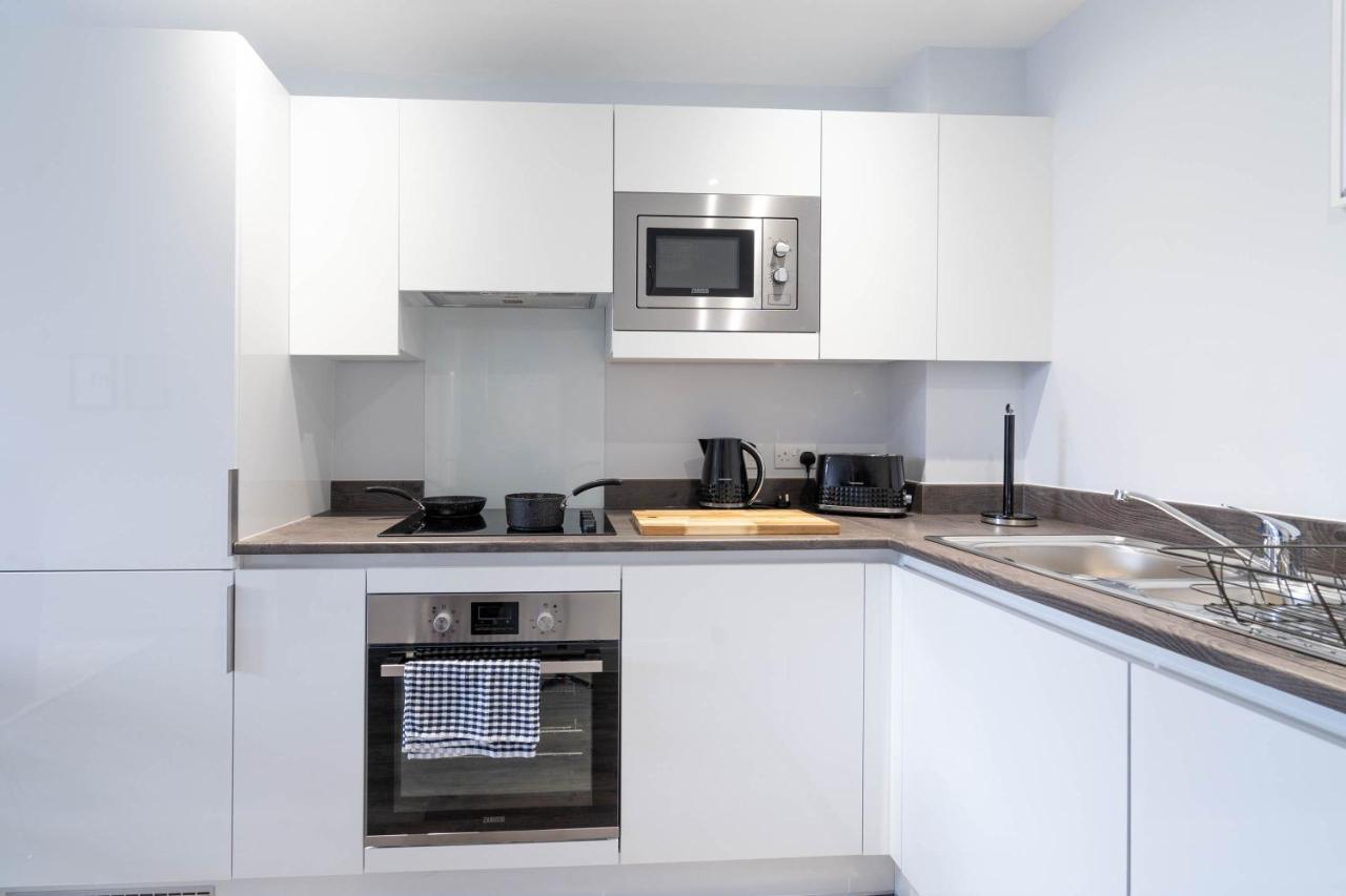 Caliber Stays Apartments & Homes - The Aphrodite Suite- 2 Bedroom Apartment - City Centre - Free Netflix & Rooftop Skyline Views Birmingham Eksteriør bilde