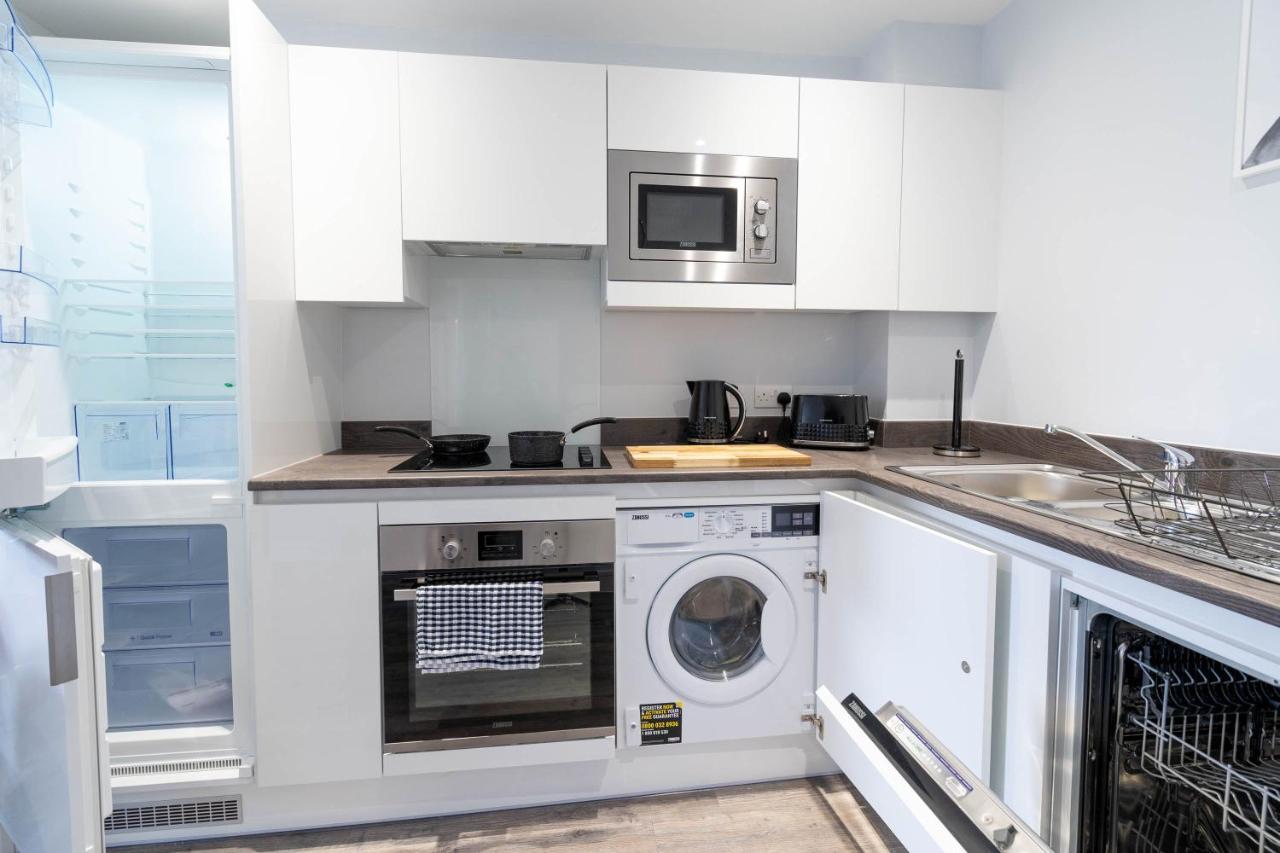 Caliber Stays Apartments & Homes - The Aphrodite Suite- 2 Bedroom Apartment - City Centre - Free Netflix & Rooftop Skyline Views Birmingham Eksteriør bilde